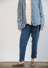 Cargar imagen en el visor de la galería, Chaqueta ACOMA índigo