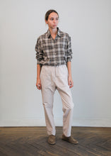 Cargar imagen en el visor de la galería, Pantalón CHARLIE tiza