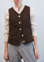 Cargar imagen en el visor de la galería, Chaleco MOOSE chocolate