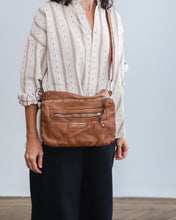 Cargar imagen en el visor de la galería, Bolso DUO canela