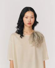 Cargar imagen en el visor de la galería, Broche PLUMA green grey