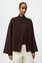 Cargar imagen en el visor de la galería, Chaqueta SHORT chocolate
