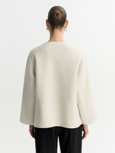 Cargar imagen en el visor de la galería, Top WOVEN ivory
