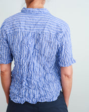 Cargar imagen en el visor de la galería, Camisa 6795 azul
