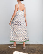 Cargar imagen en el visor de la galería, Vestido 156 azul
