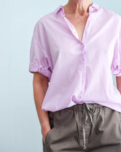 Cargar imagen en el visor de la galería, Camisa CHANNING lila

