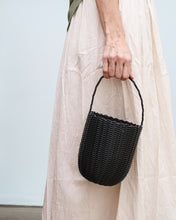 Cargar imagen en el visor de la galería, Mini cesto BUCKET negro
