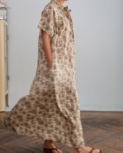 Cargar imagen en el visor de la galería, Vestido LAURIS beige
