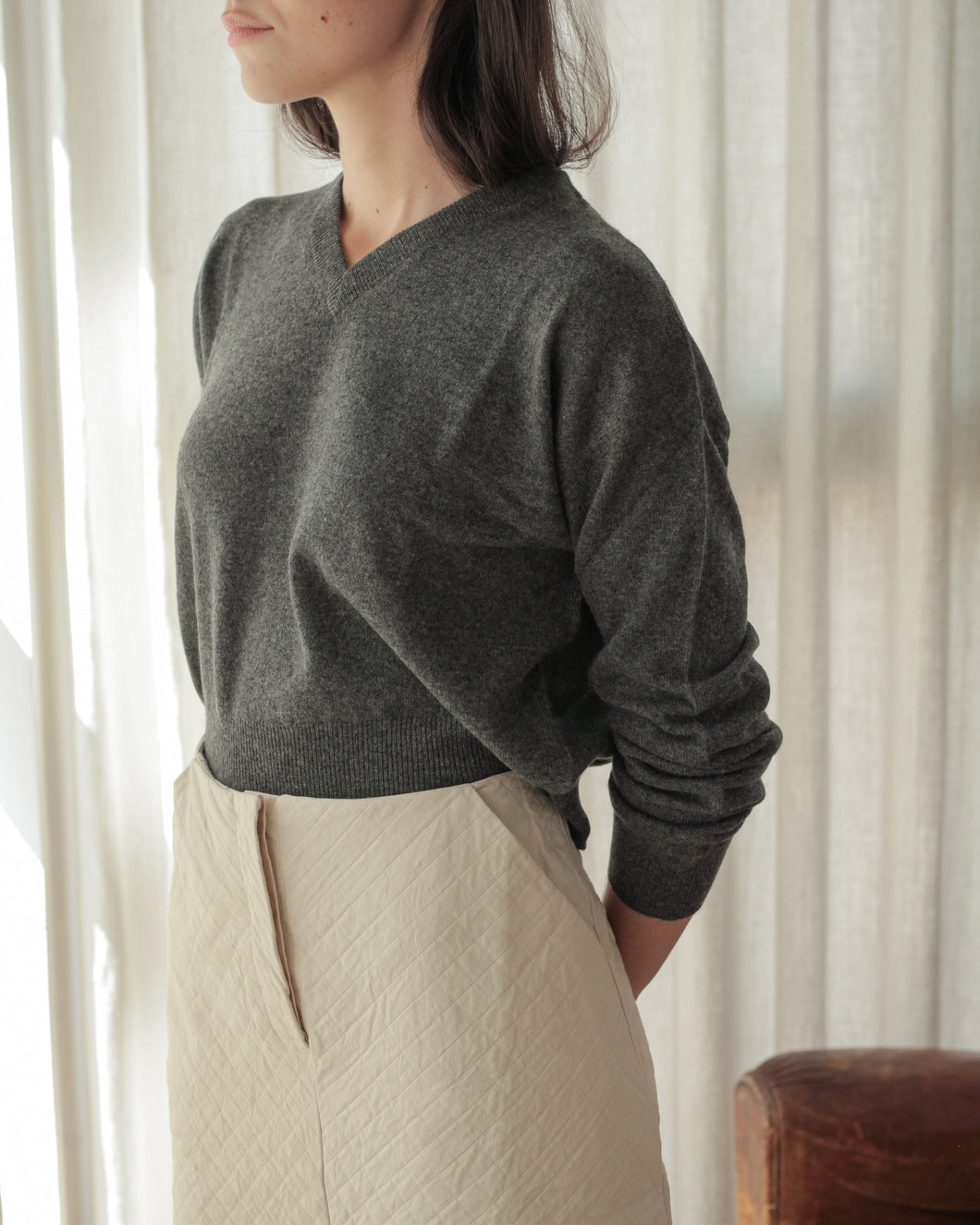 Jersey CROPPED V gris