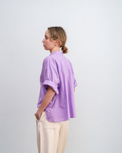 Cargar imagen en el visor de la galería, Blusa ISABELLA lila
