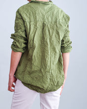 Cargar imagen en el visor de la galería, Camisa 6802 verde
