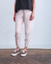 Cargar imagen en el visor de la galería, Pantalón 174 chalk
