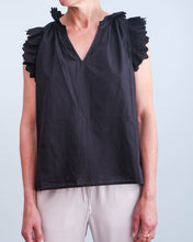Cargar imagen en el visor de la galería, Camisa BEXIE negro
