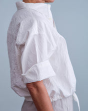Cargar imagen en el visor de la galería, Camisa LINDA blanco
