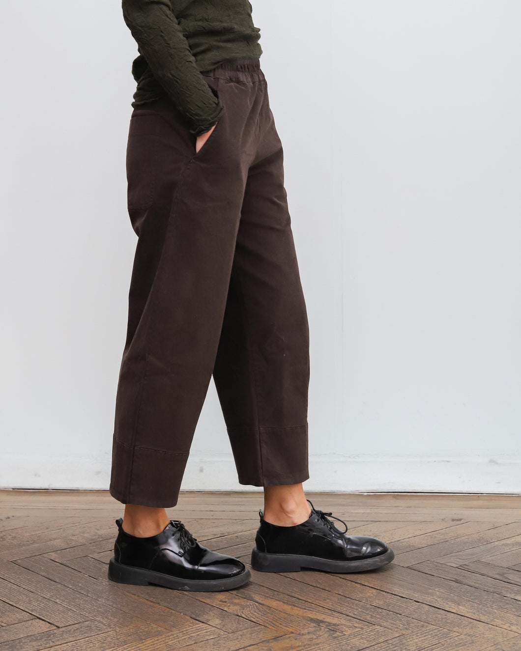 Pantalón 235 marrón