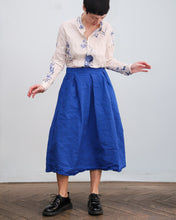 Cargar imagen en el visor de la galería, Falda 108 cobalto
