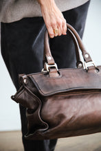 Cargar imagen en el visor de la galería, Bolso GLAMOUR FLAP marrón

