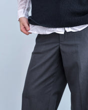 Cargar imagen en el visor de la galería, Pantalón STILL gris
