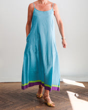 Cargar imagen en el visor de la galería, Vestido 224 azul
