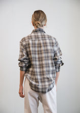 Cargar imagen en el visor de la galería, Camisa LONDON gris
