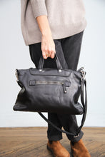 Cargar imagen en el visor de la galería, Bolso CITY TOWN negro
