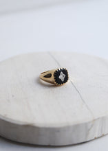 Cargar imagen en el visor de la galería, Anillo sello PIERROT black
