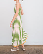 Cargar imagen en el visor de la galería, Vestido 152 verde
