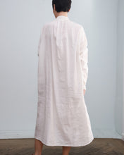 Cargar imagen en el visor de la galería, Vestido 247 blanco
