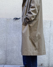 Cargar imagen en el visor de la galería, Gabardina ARCH kaki
