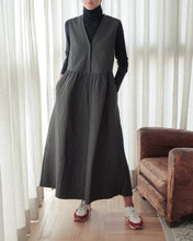 Cargar imagen en el visor de la galería, Vestido JUNGLE charcoal
