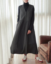Cargar imagen en el visor de la galería, Vestido JUNGLE charcoal
