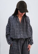 Cargar imagen en el visor de la galería, Camisa cuadros 307 carbón
