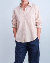 Cargar imagen en el visor de la galería, Camisa BOWIE beige
