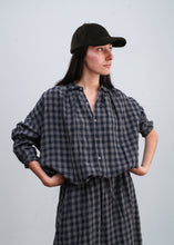 Cargar imagen en el visor de la galería, Camisa cuadros 307 carbón
