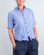 Cargar imagen en el visor de la galería, Camisa 6795 azul
