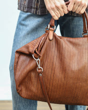Cargar imagen en el visor de la galería, Bolso FLAMINGO caramel
