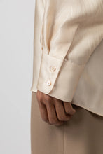 Cargar imagen en el visor de la galería, Camisa RHONE marfil

