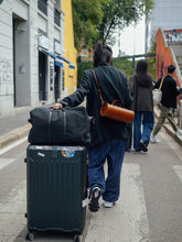 Cargar imagen en el visor de la galería, Bolso DUFFLE L negro
