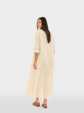 Cargar imagen en el visor de la galería, Vestido BODEN beige
