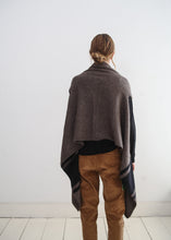 Cargar imagen en el visor de la galería, Top cuello alto 1285 negro
