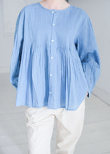 Cargar imagen en el visor de la galería, Blusa 932 blue
