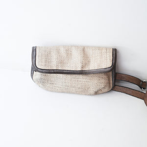 Riñonera BY HAND gray