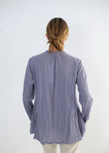 Cargar imagen en el visor de la galería, Blusa 6340 blue
